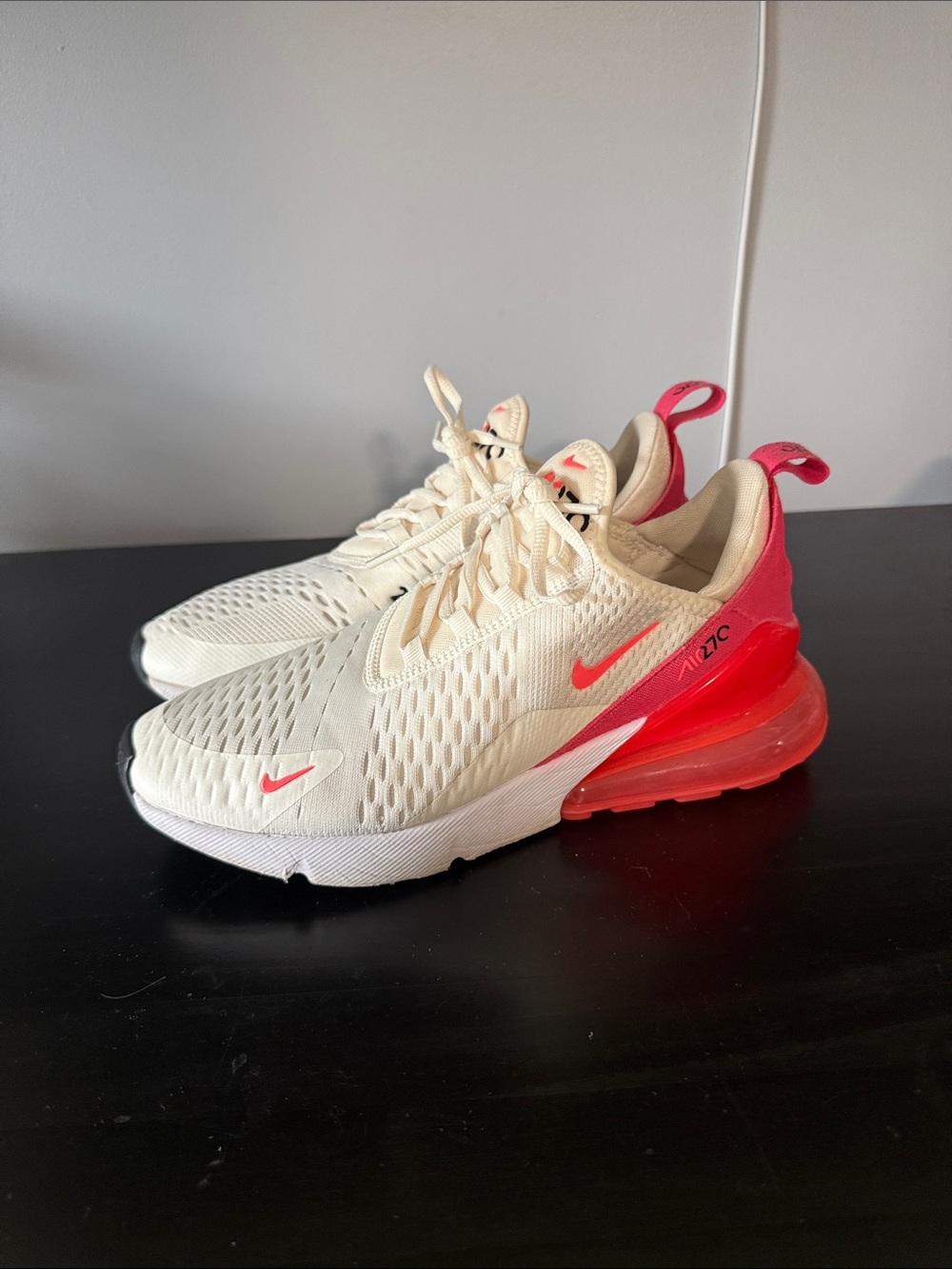 Nike Womens Air Max 270 - Cream with Pink/Red Accents